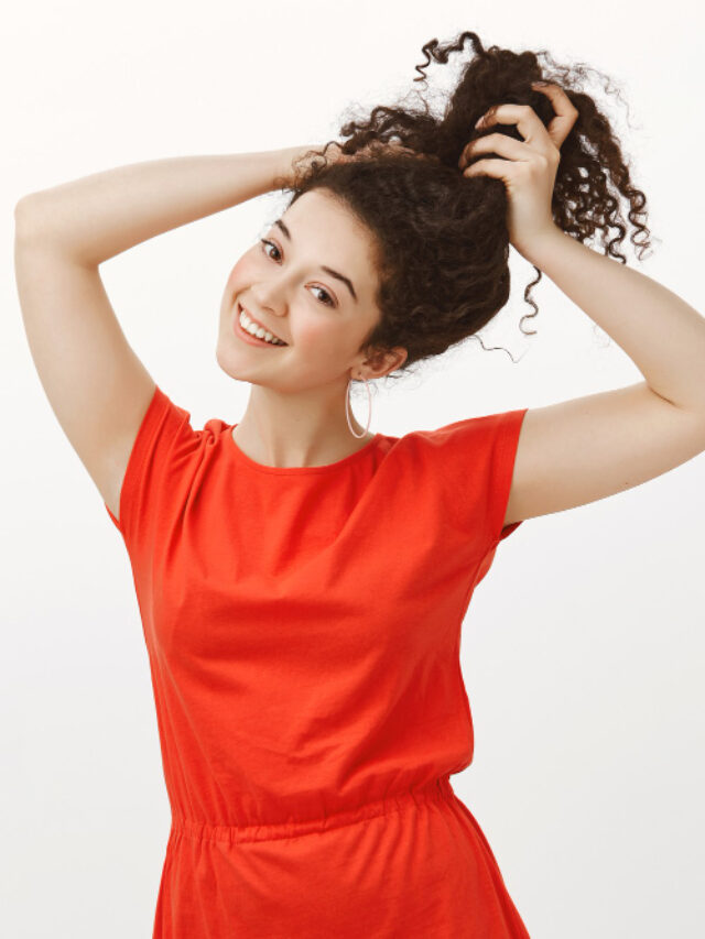 Effective Ways To Combat Frizz In Humid Weather